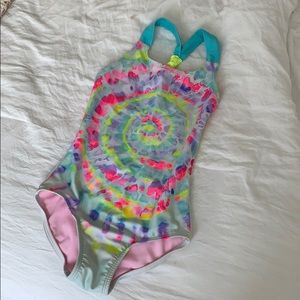 Girls swimsuit